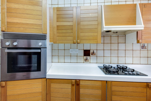 Spacious double bedroom in a student flat, in Ciutat Vella - Gallery - 9