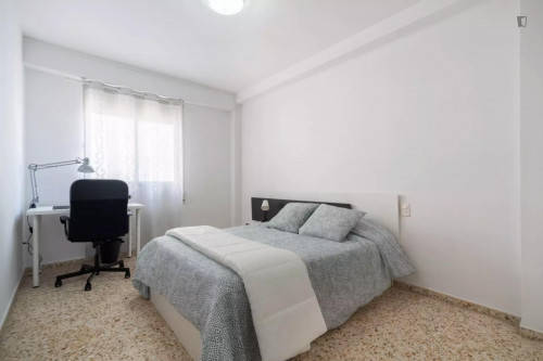 Great looking single bedroom in a property with balcony