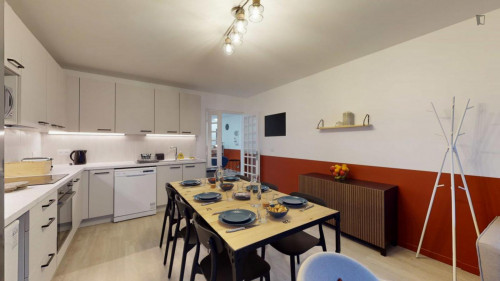 Cute double bedroom in Asnières-sur-Seine