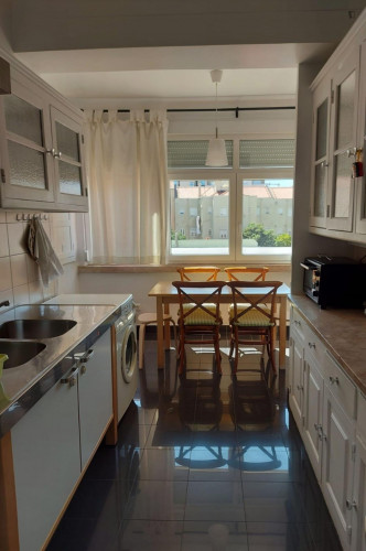 Lovely single bedroom private bathroom and balcony - Entrecampos metro station