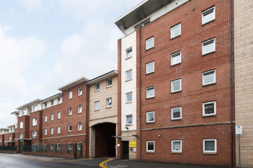 Brook Hall  - Gallery -  5