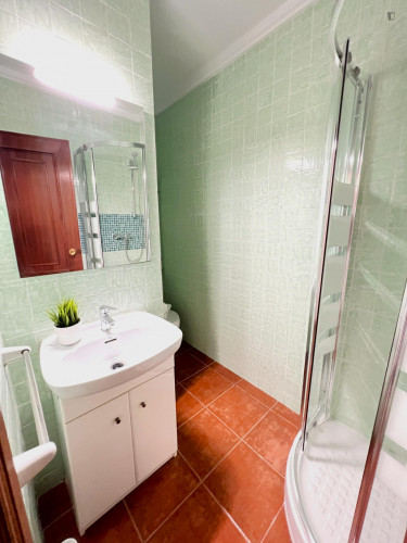 Great double bedroom in a 5-bedroom apartment, in Rascanya - Gallery - 10