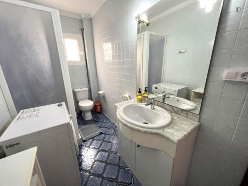 Great double bedroom in a 5-bedroom apartment, in Rascanya  - Gallery -  5