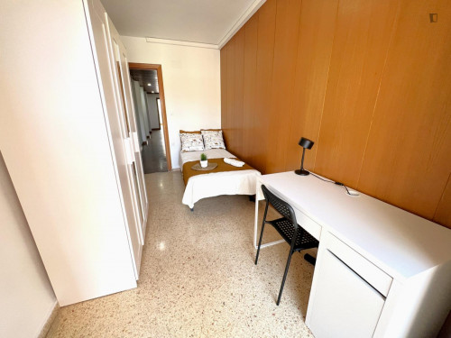Cool ingle bedroom with balcony in Rascanya - Gallery - 7