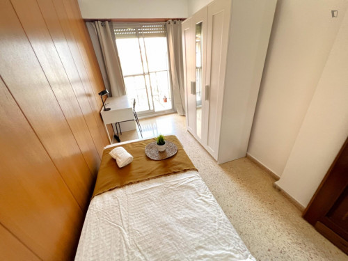 Cool ingle bedroom with balcony in Rascanya - Gallery - 8