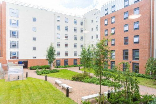 Portland Green Student Village  - Gallery -  5