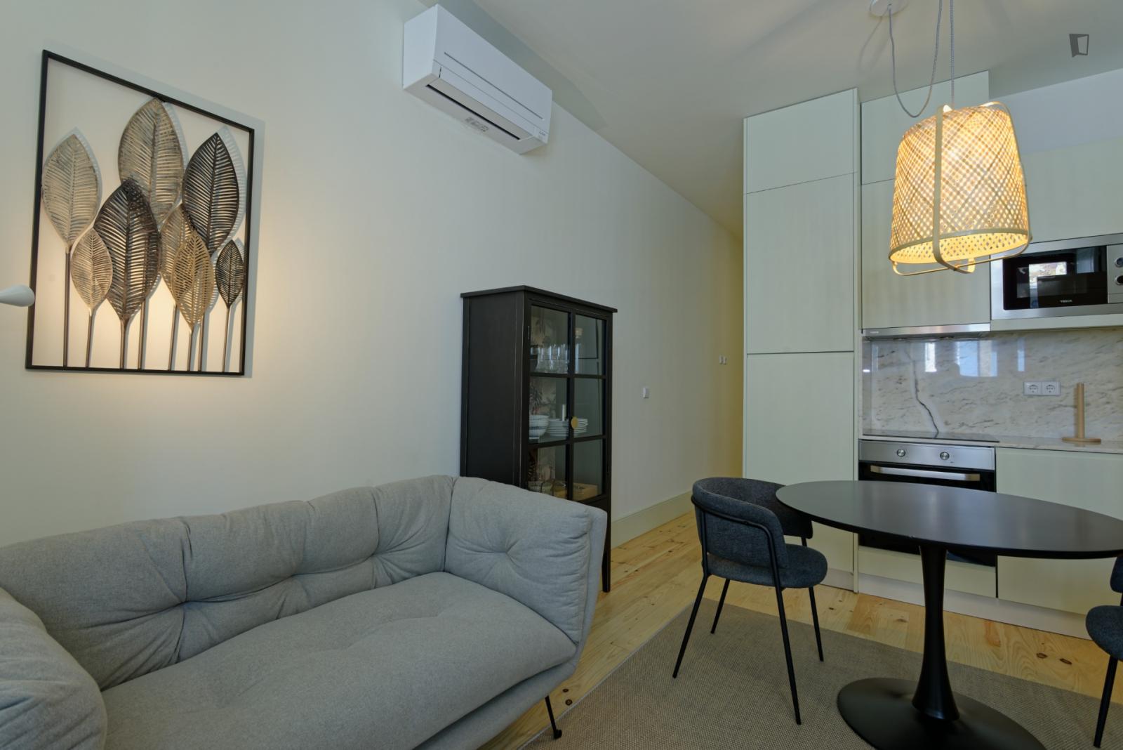  Charming 1-Bedroom Apartment Near The Trindade Metro  -  Charming 1-bedroom apartment near the Trindade metro  - Gallery -  1