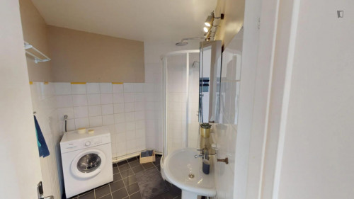 Lovely double bedroom close to Parc André Malraux - Gallery - 7