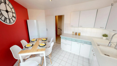 Lovely double bedroom close to Parc André Malraux - Gallery - 9