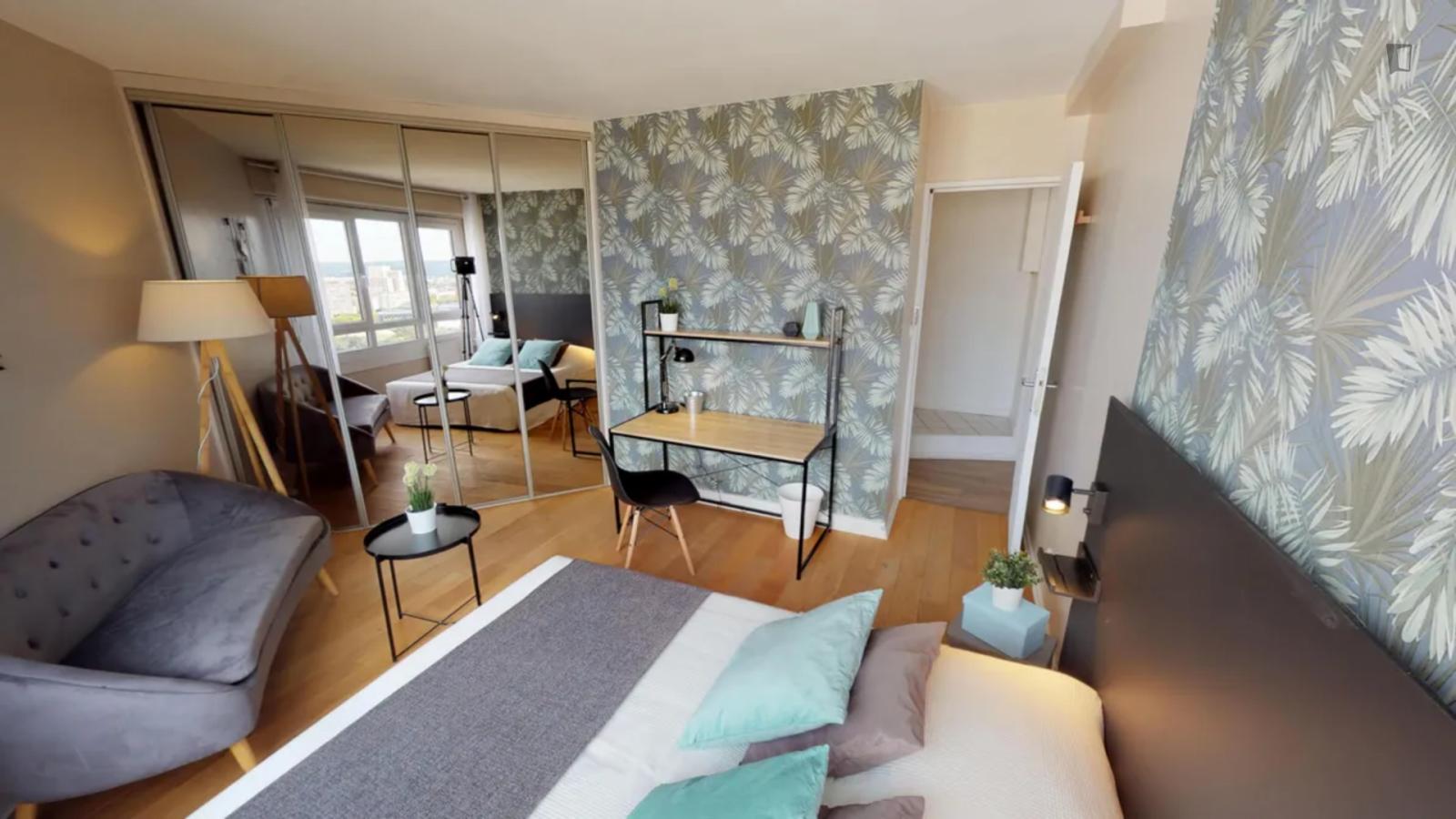  Lovely Double Bedroom Close To Parc André Malraux  -  Lovely double bedroom close to Parc André Malraux  - Gallery -  1