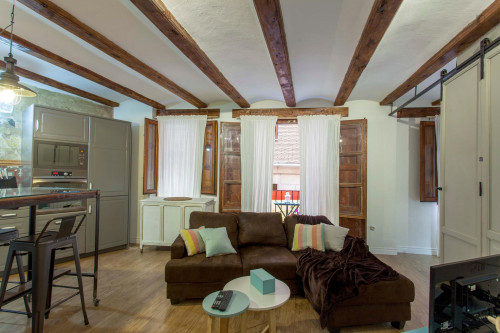 Beautiful 2 bedroom apartment in the central and historic Ciutat Vella district - Gallery - 19