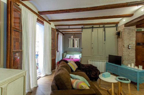 Beautiful 2 bedroom apartment in the central and historic Ciutat Vella district - Gallery - 17