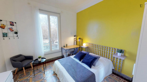 Alluring double bedroom near Jardin des plantes de Montpellier