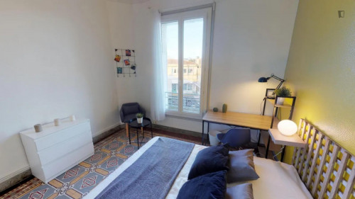 Alluring double bedroom near Jardin des plantes de Montpellier