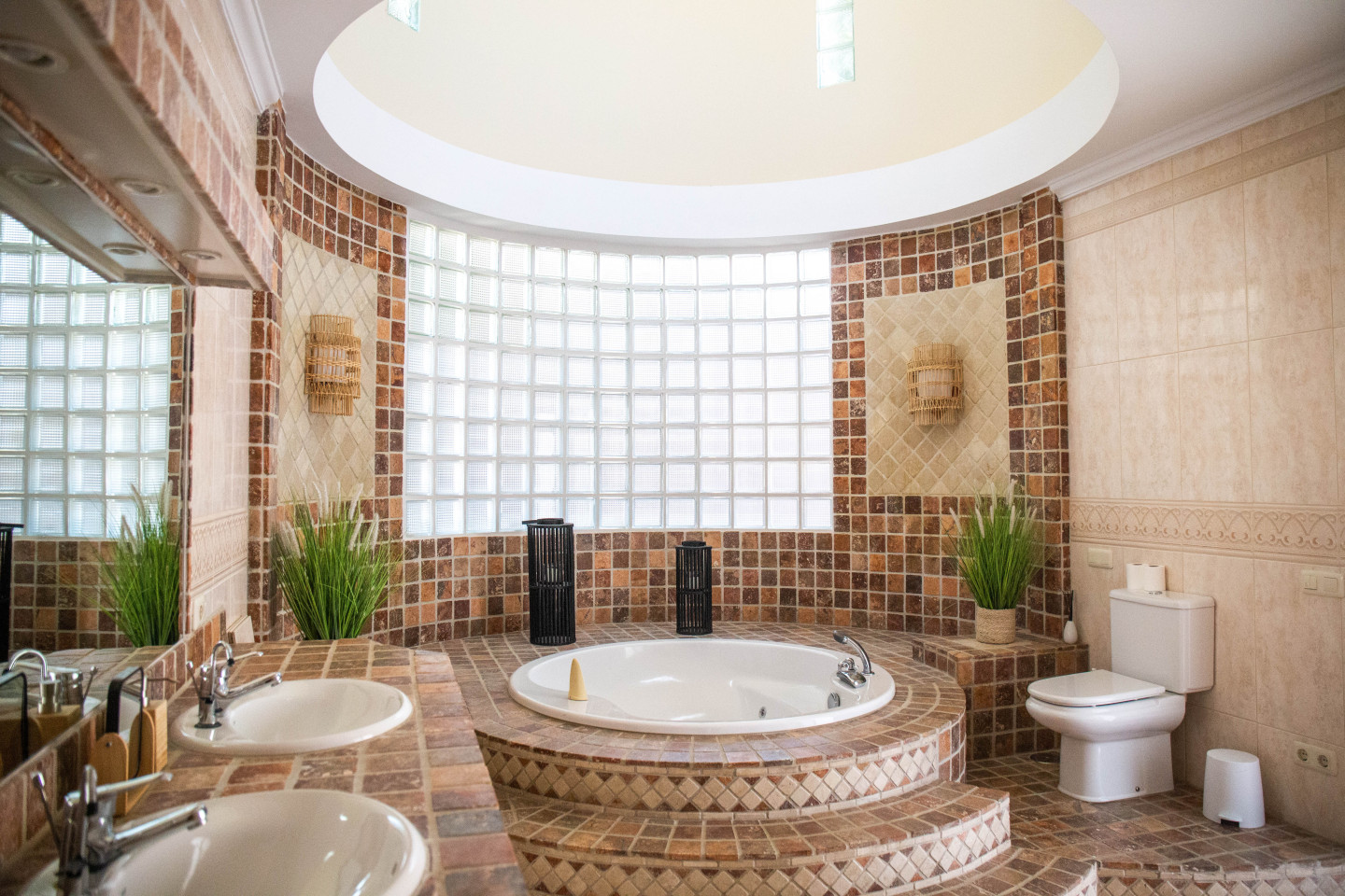  Hole In One Room  -  Stunning Boho Coliving Casa with Pool and Golf Views in Tenerife House  - Gallery -  18