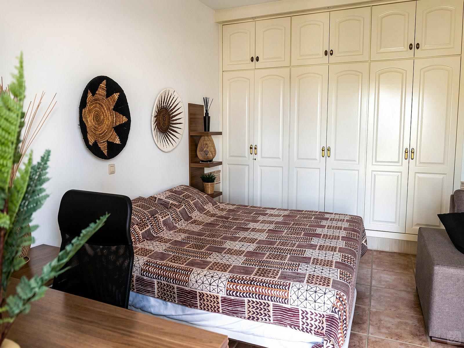  Hole In One Room  -  Stunning Boho Coliving Casa with Pool and Golf Views in Tenerife House  - Gallery -  25