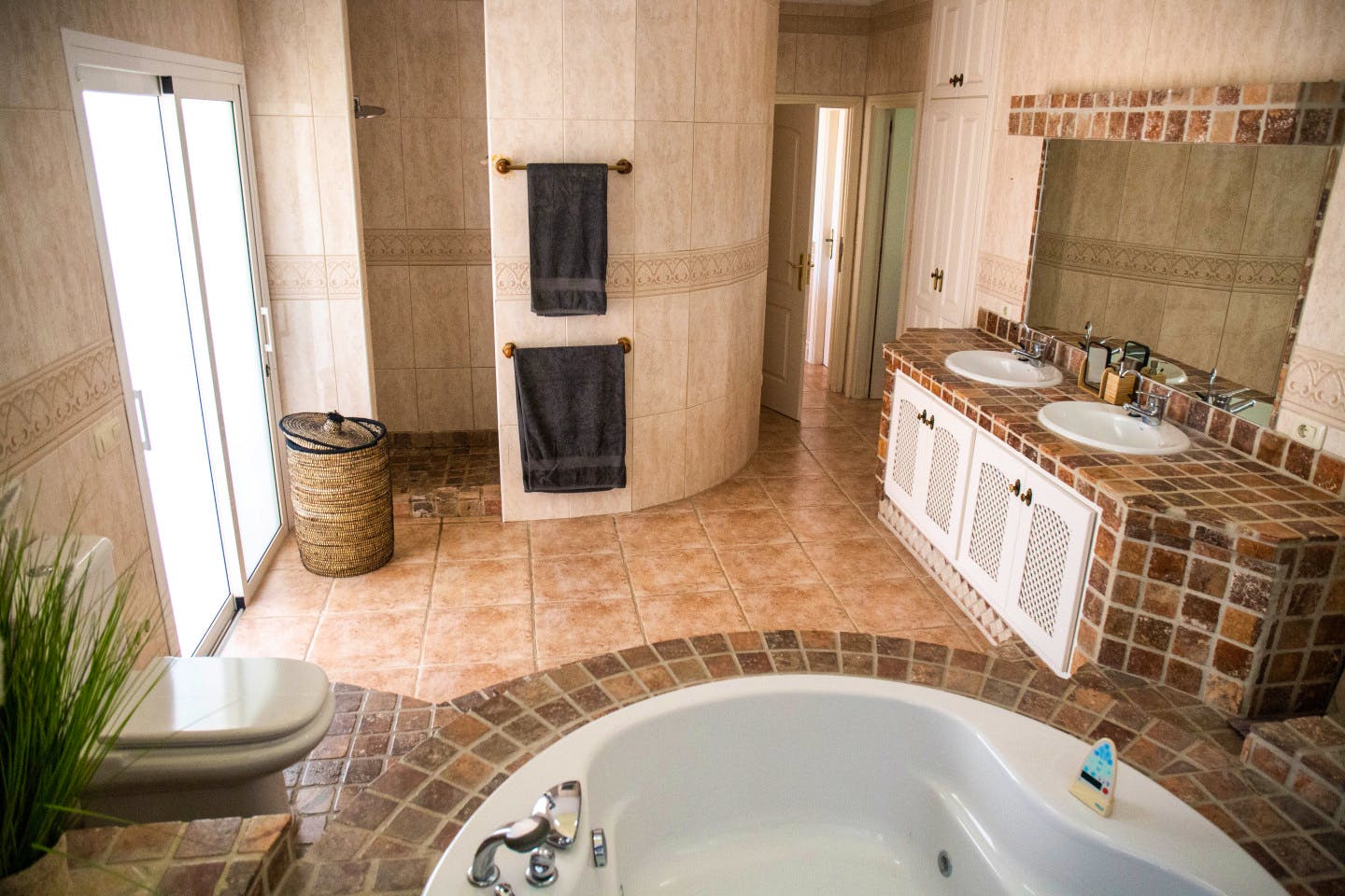  Hole In One Room  -  Stunning Boho Coliving Casa with Pool and Golf Views in Tenerife House  - Gallery -  11