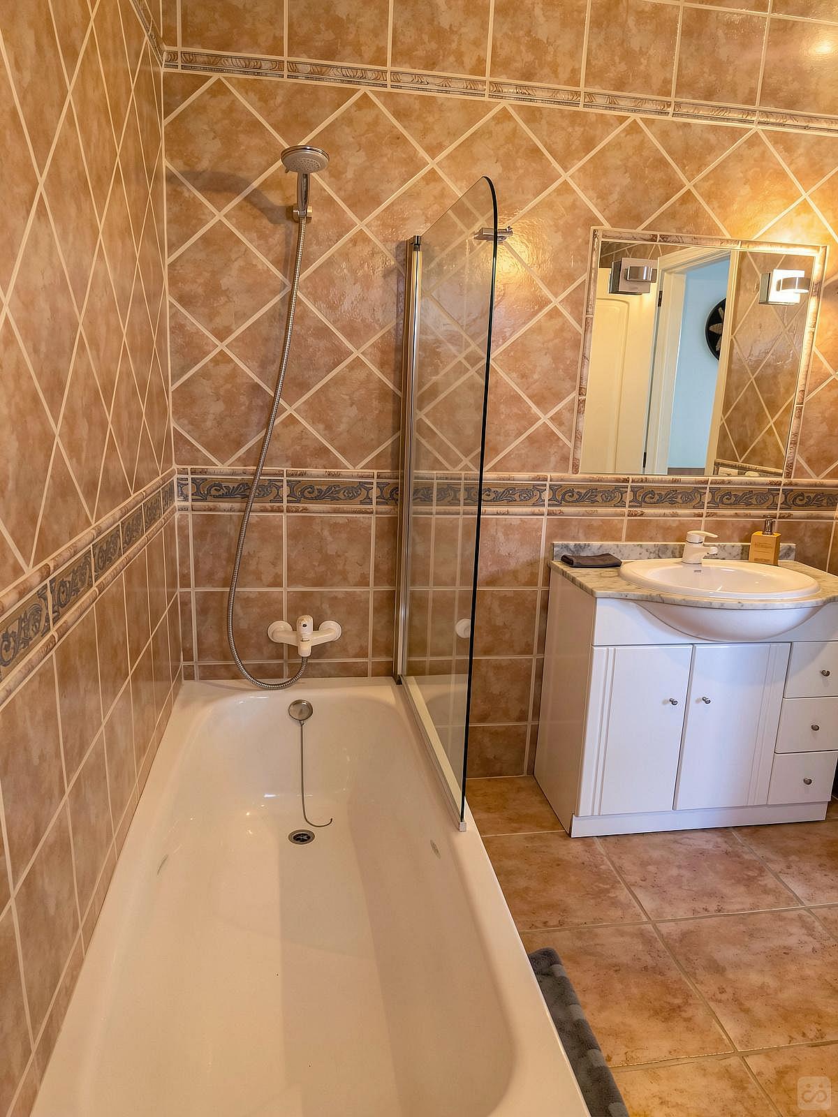 Birdie Room  -  Stunning Boho Coliving Casa with Pool and Golf Views in Tenerife House  - Gallery -  45