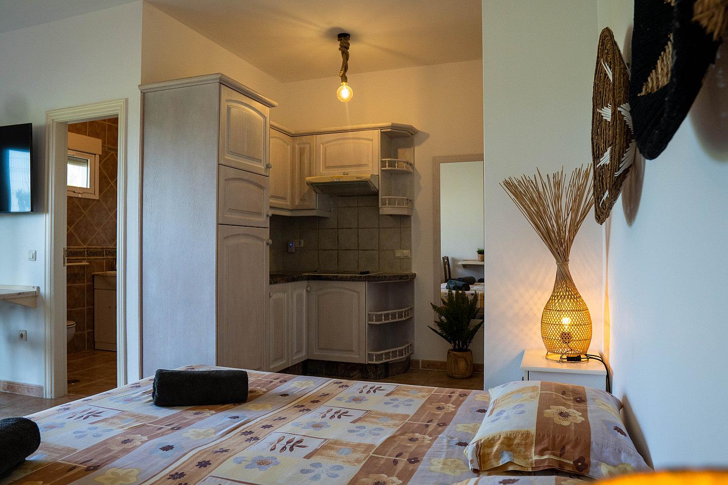  Eagle Room  -  Stunning Boho Coliving Casa with Pool and Golf Views in Tenerife House  - Gallery -  23