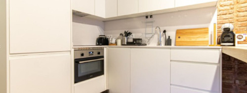 Luxury Coliving Retreat in Trendy Sant Gervasi near Turo Park