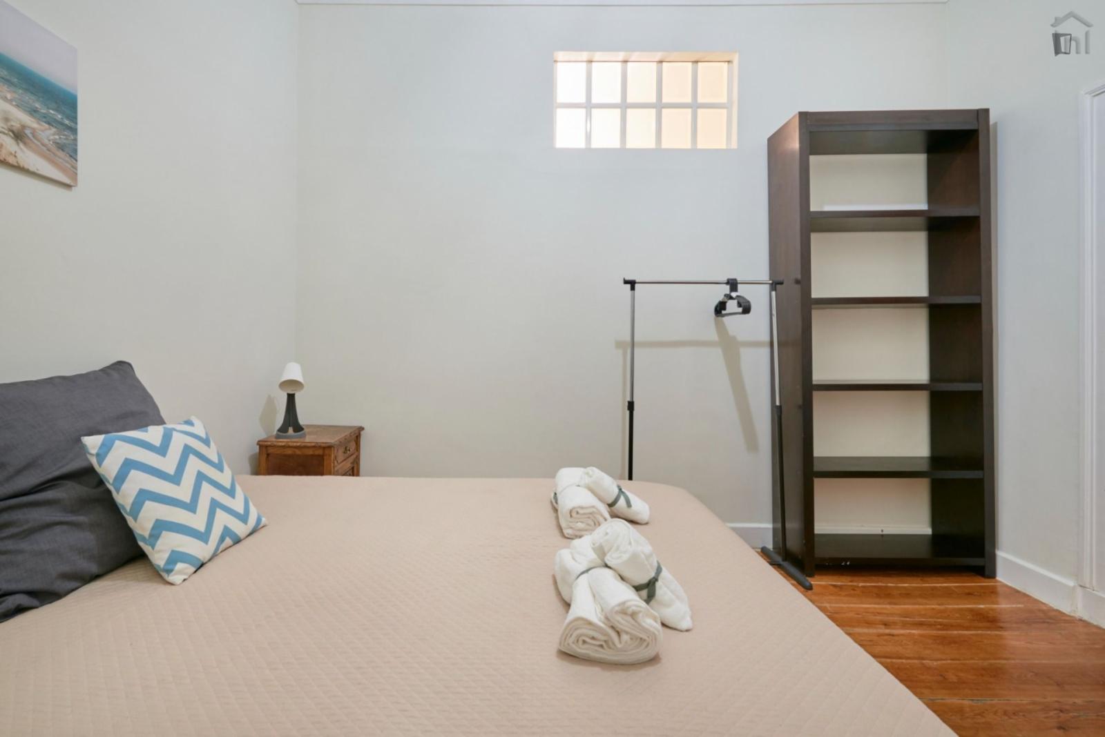  Comfy Double Bedroom Close To The NOVA Medical School  -  Comfy double bedroom close to the NOVA Medical School  - Gallery -  1