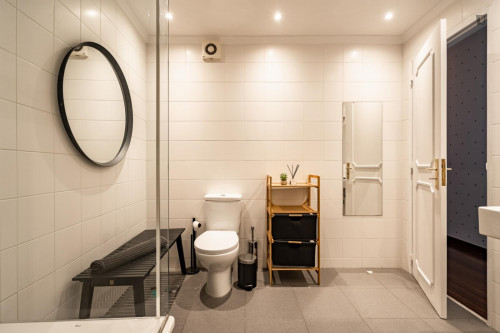 Amazing 3-bedroom apartment close to Ameixoeira metro station