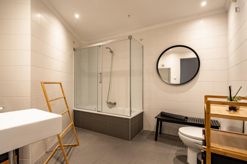 Amazing 3-bedroom apartment close to Ameixoeira metro station