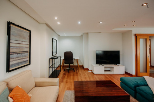 2-bedroom apartment, with outdoor area
