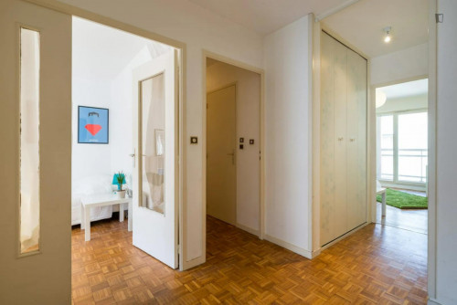Cosy double bedroom close to Place Guichard Bourse du Travail metro - Gallery - 10