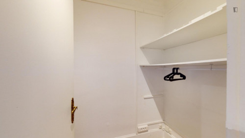 Elegant double bedroom next to Bellecour metro station