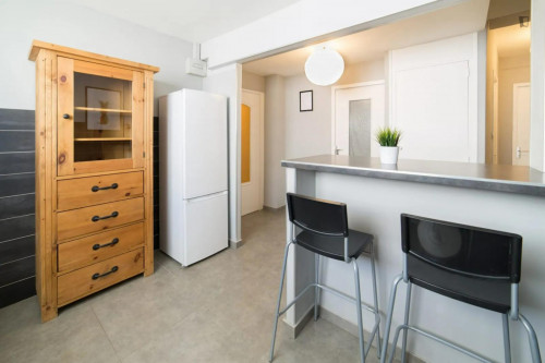 Neat double bedroom near the Jardin des plantes de Montpellier