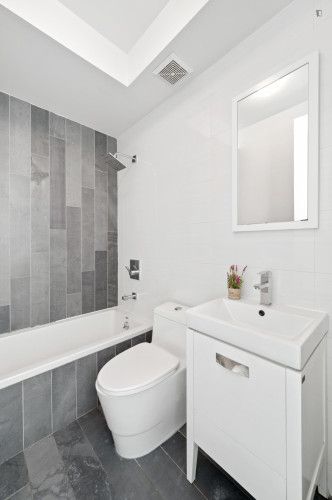 Comfy double bedroom in the heart of Brooklyn - Gallery - 12