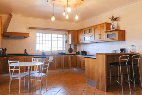 Madeira Home - Gallery - 31