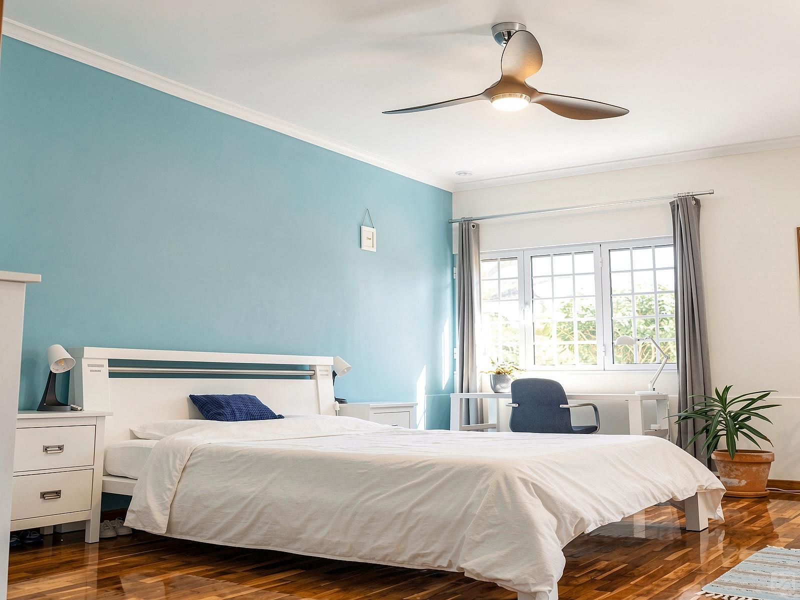 Private Queen Ensuite - Ocean Room - 48