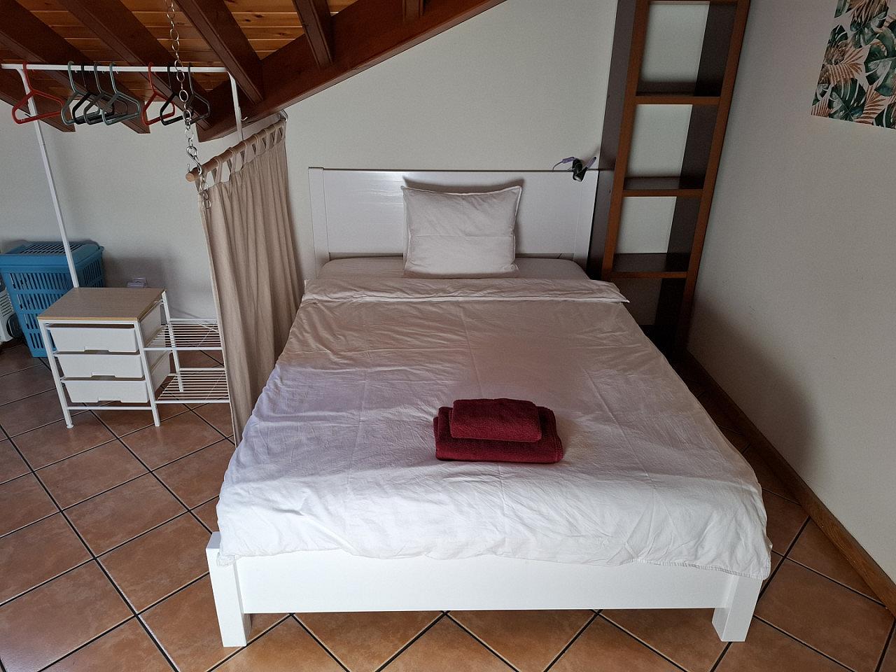 Bed In A 2-Bed Room - 18