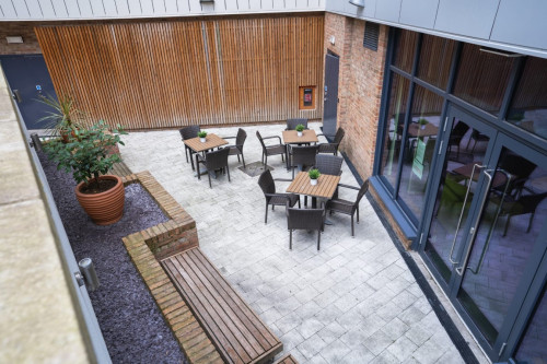 Oxford House - Gallery - 15