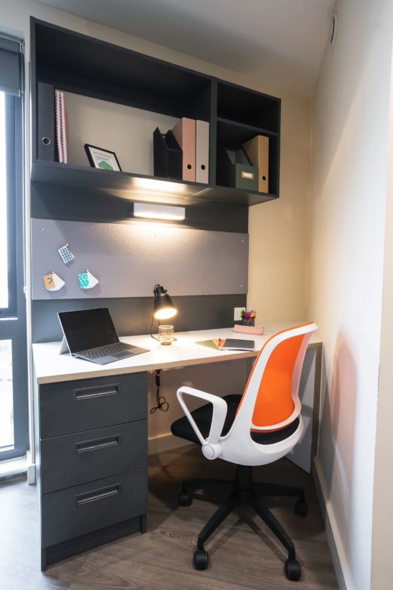  6 Bed Premium En-Suite  -  Oxford House  - Gallery -  9