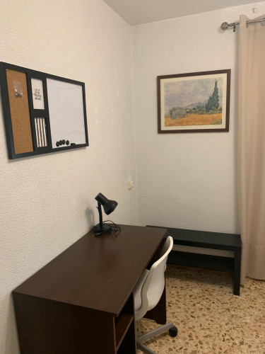 Neat 2-bedroom apartment in Tiro de Linea - Gallery - 9