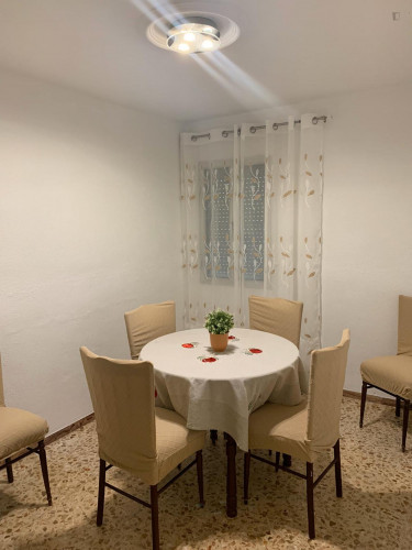 Neat 2-bedroom apartment in Tiro de Linea  - Gallery -  5
