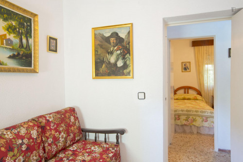 Neat 2-bedroom apartment in Tiro de Linea