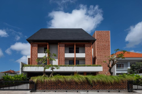 Modern Coliving Oasis for Nomads in Vibrant Denpasar, Bali