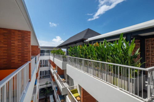 Modern Coliving Oasis for Nomads in Vibrant Denpasar, Bali