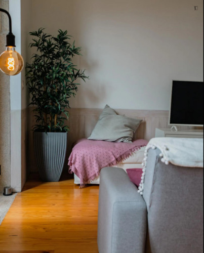 Cozy 1 Bedroom apartment close to 24 de Agosto Metro