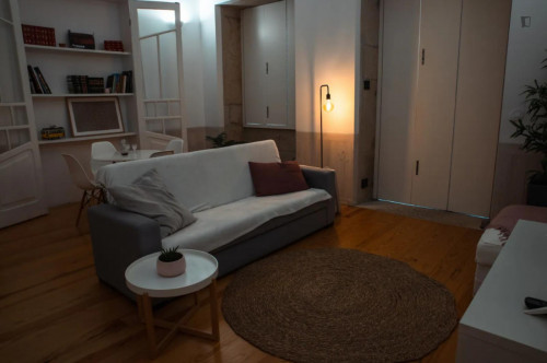 Cozy 1 Bedroom apartment close to 24 de Agosto Metro  - Gallery -  5