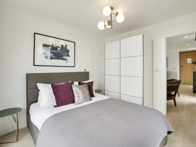 3 Bed Apartment - The Southwark Suites - Gallery - 1