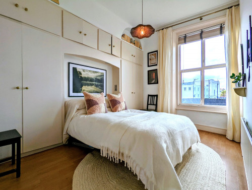 Langtry Road - Rooms