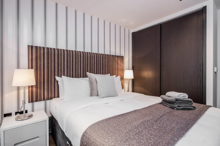  Deluxe 1 Bed Apartment  -  Garrick Street  - Gallery -  1