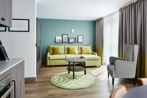 Long Lane Suites - Gallery - 16