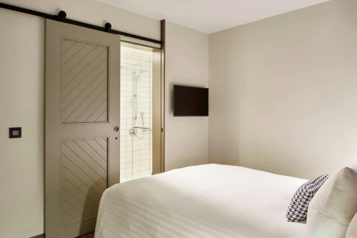 Long Lane Suites - Gallery - 20