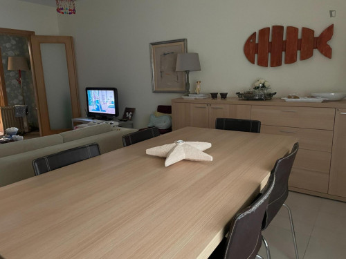 Charming 2-bedroom flat with a swimming pool  - Gallery -  5